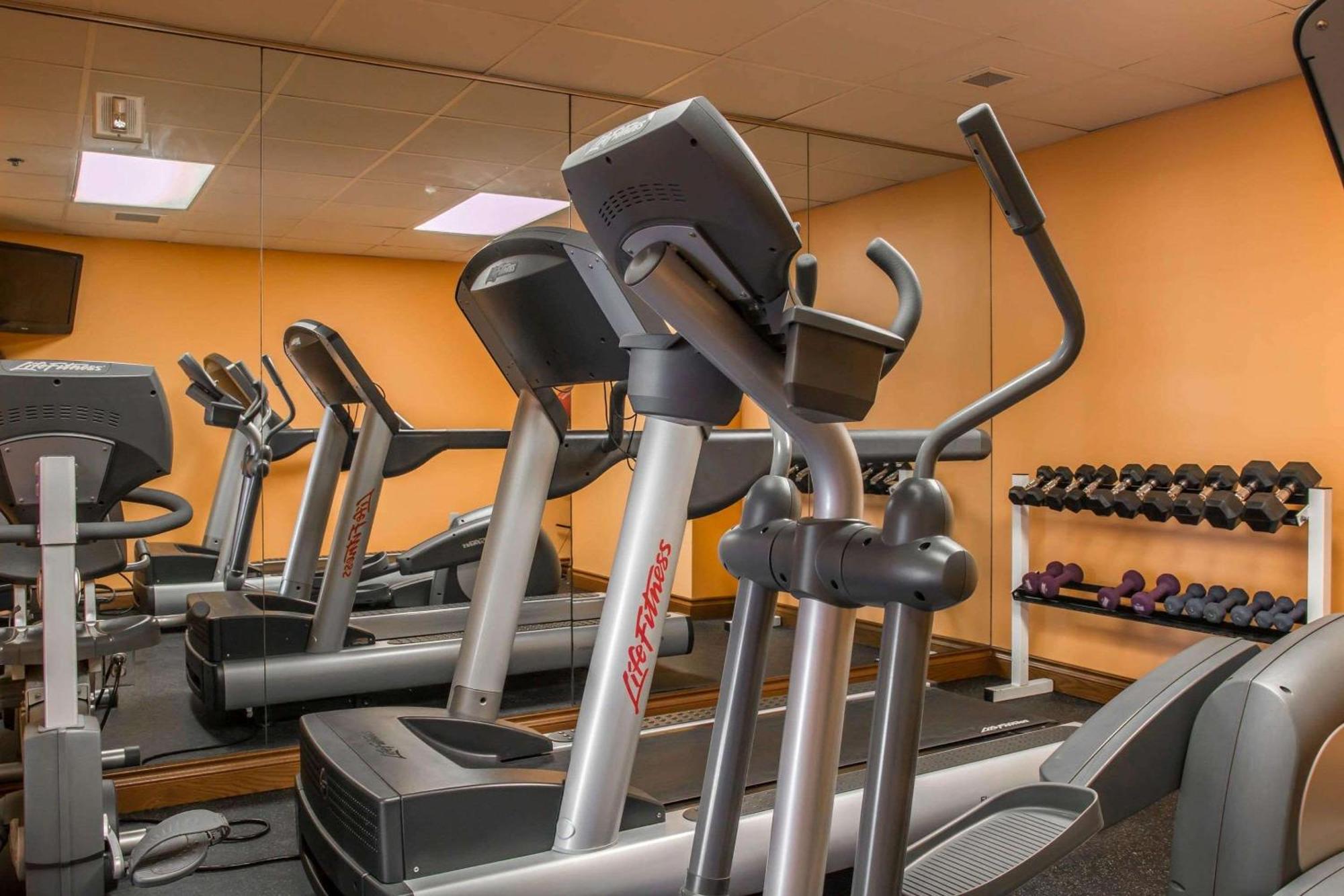 Shoreline Inn & Conference Center, Ascend Hotel Collection Muskegon Εξωτερικό φωτογραφία