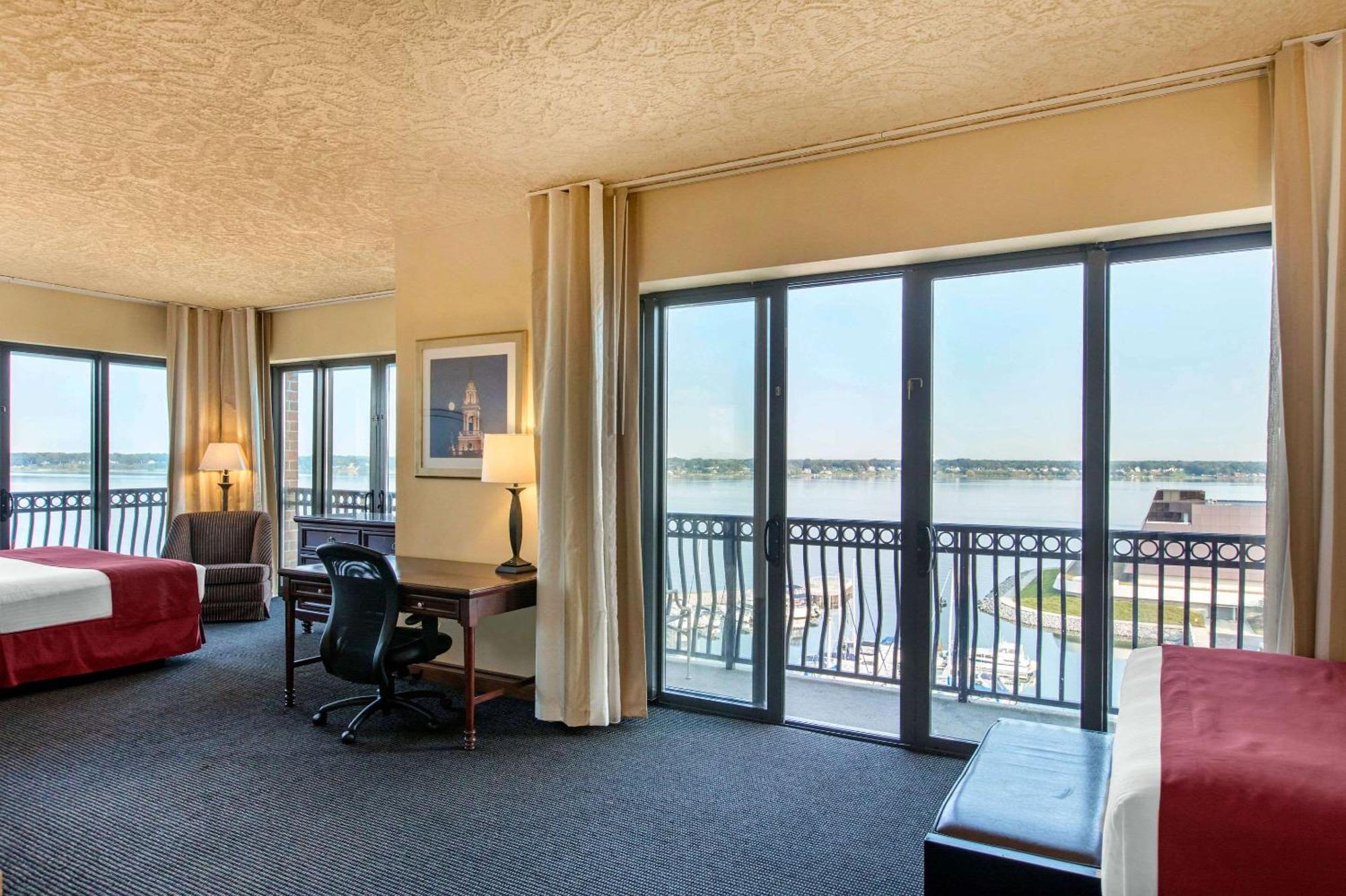 Shoreline Inn & Conference Center, Ascend Hotel Collection Muskegon Εξωτερικό φωτογραφία