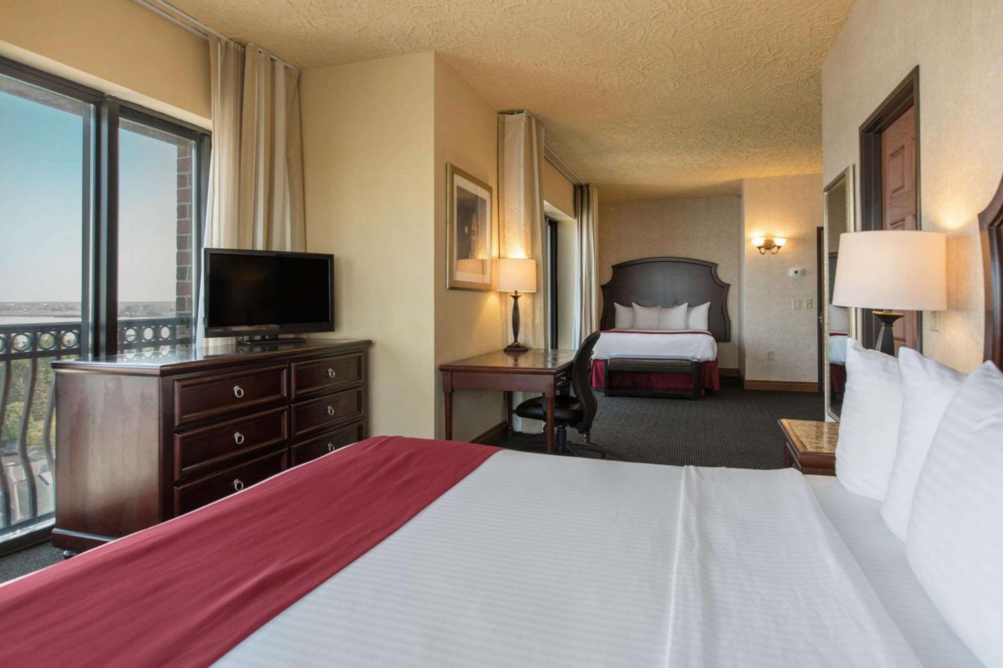 Shoreline Inn & Conference Center, Ascend Hotel Collection Muskegon Εξωτερικό φωτογραφία