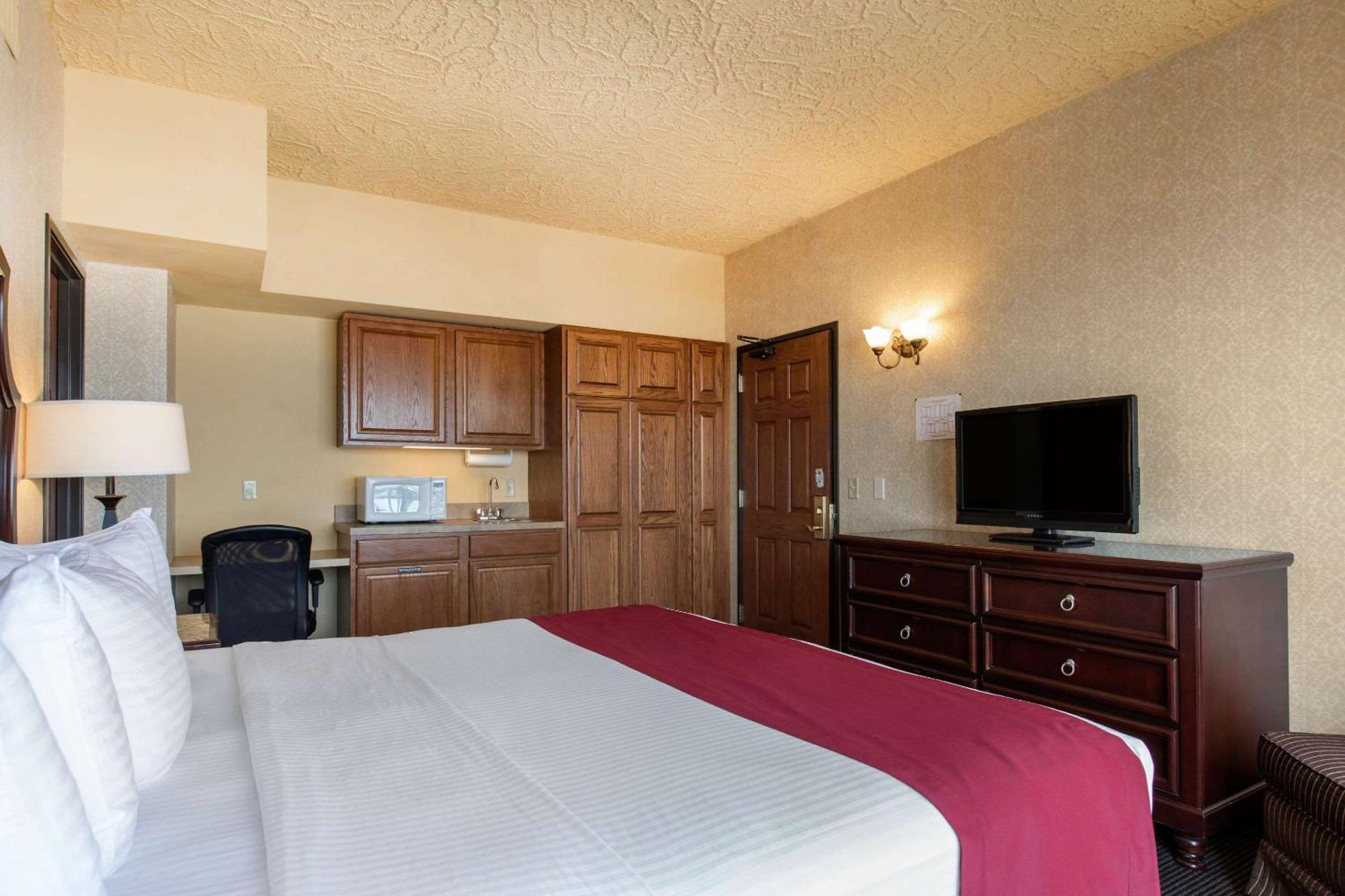 Shoreline Inn & Conference Center, Ascend Hotel Collection Muskegon Εξωτερικό φωτογραφία